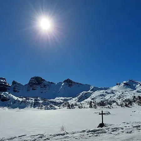 Alpehytte Mini Dans Le Mercantour Colmars